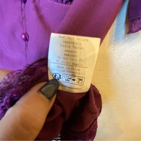 SCARLET DARKNESS Renaissance Goth Short Puff Sleeve Sweetheart Collar Corset Top - Picture 7 of 16